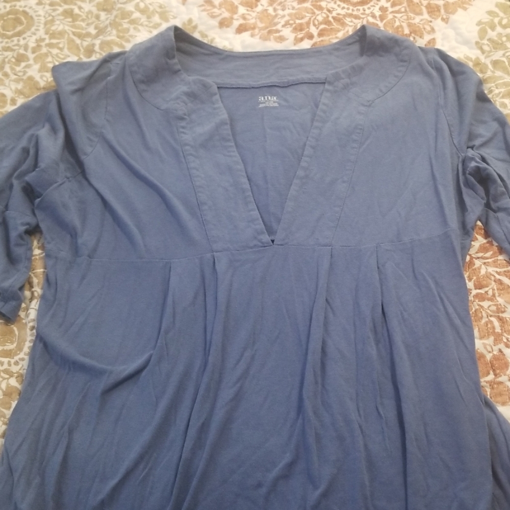 2/$10 Blue 3/4 sleeve blouse